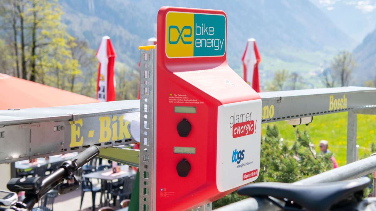 E-Bike Akkuladestation Berghotel Obersee Näfels