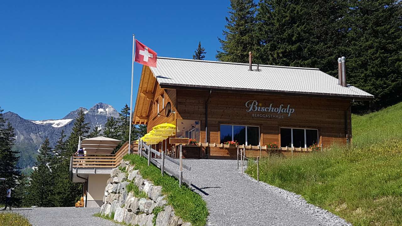 Elmer Höhenweg in der "Schweizer Familie"