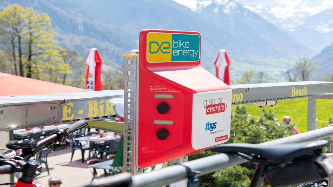 E-Bike Akkuladestation Hotel Rhodannenberg
