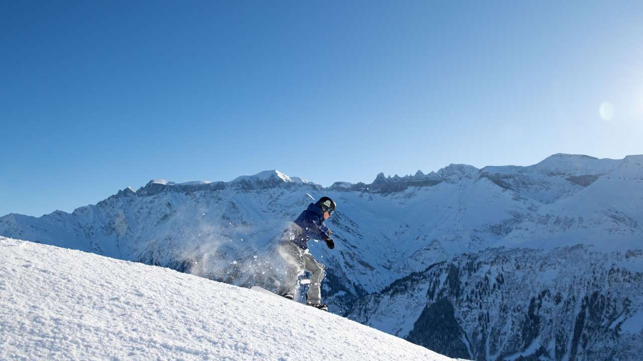 Sportbahnen Elm im Winter