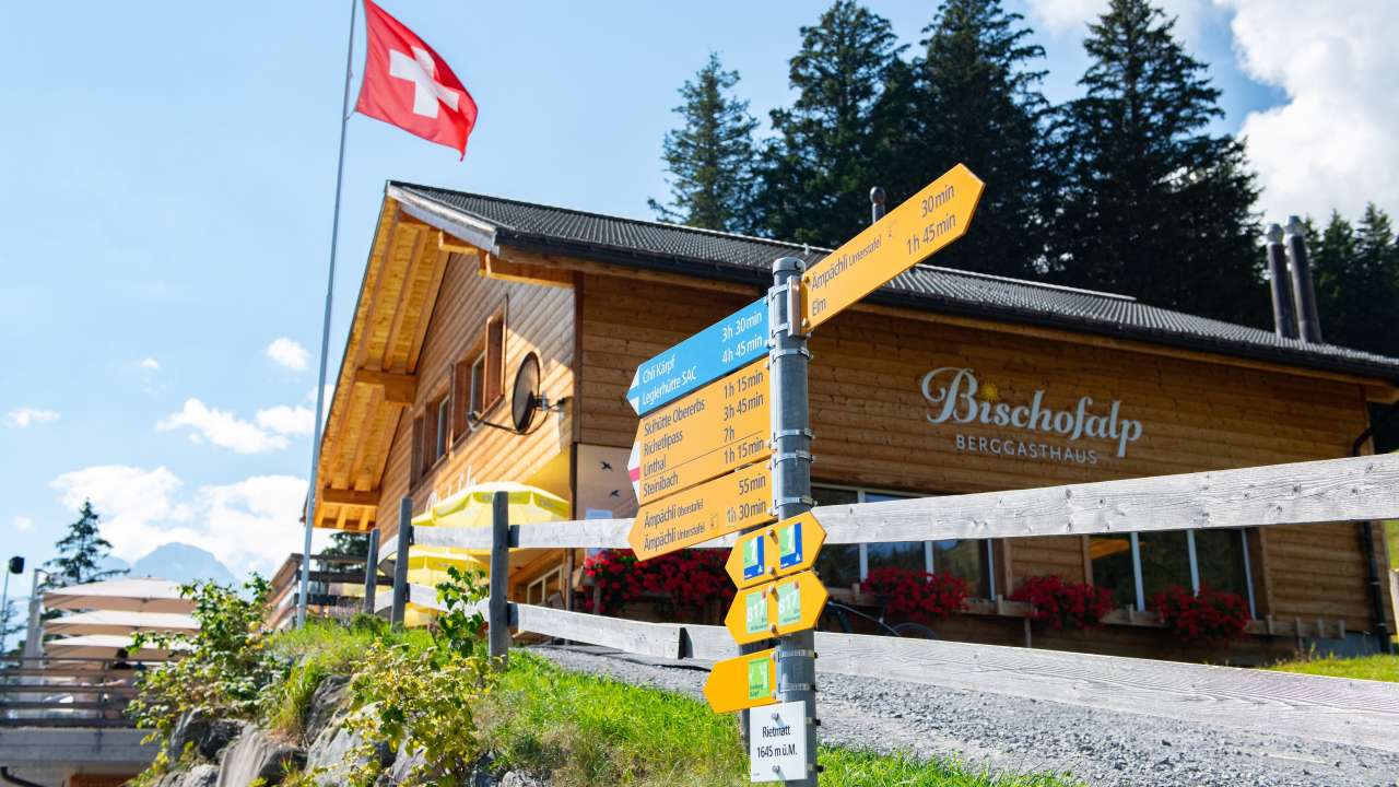 Erweiterungsbau der Bischofalp in Elm – ein mutiger Schritt in herausfordernden Zeiten